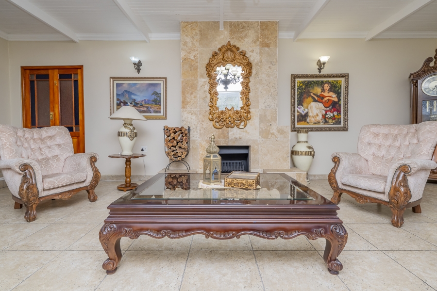 8 Bedroom Property for Sale in Brackenfell South Western Cape